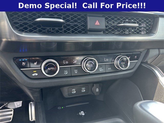 Used 2025 Silver Metallic Acura w/A-Spec Package image 24