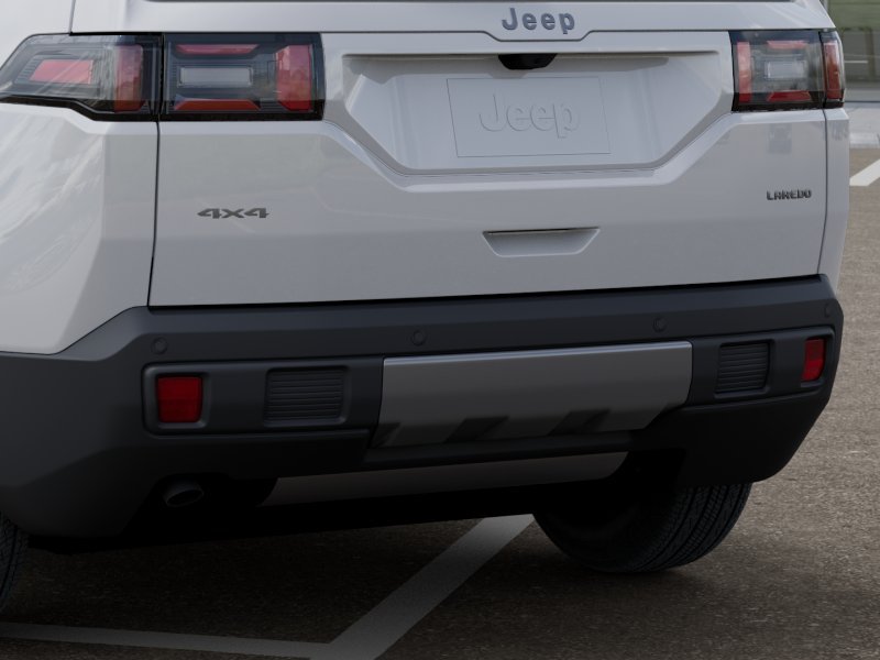 New 2026 Bright White Clear-Coat Exterior Paint Jeep Laredo image 63