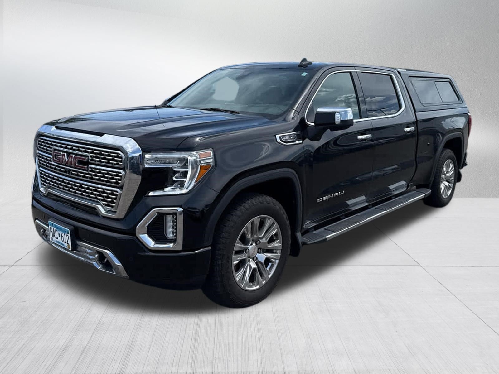 Used 2021 Black GMC Denali image 3