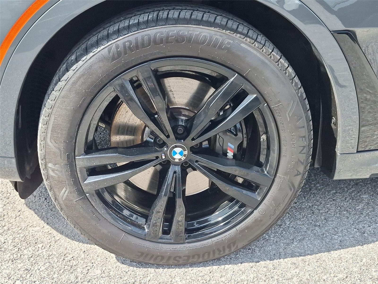 Used 2023 Dravit Grey Metallic BMW xDrive40i image 10
