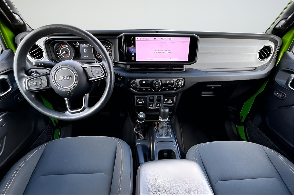 Used 2025 Green Jeep Sport image 7
