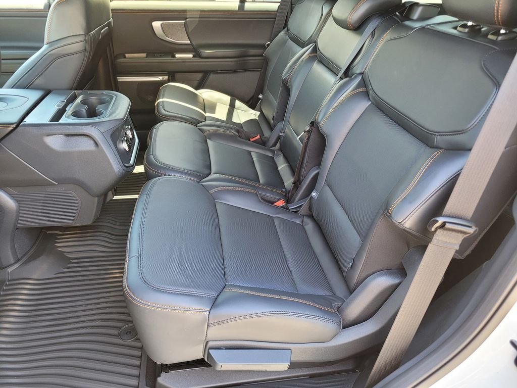 New 2026 White Ford Tremor image 6