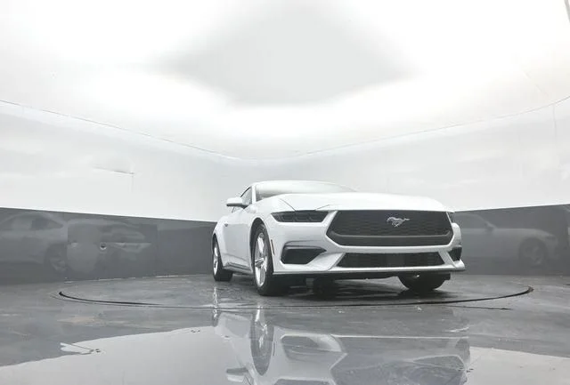 New 2026 Oxford White Ford EcoBoost® Fastback image 29