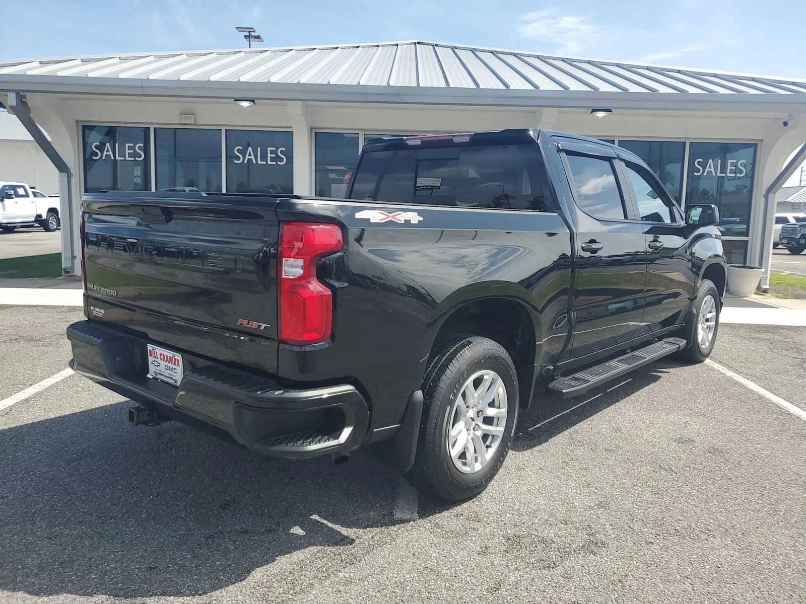 Used 2019 BLACK Chevrolet RST image 6