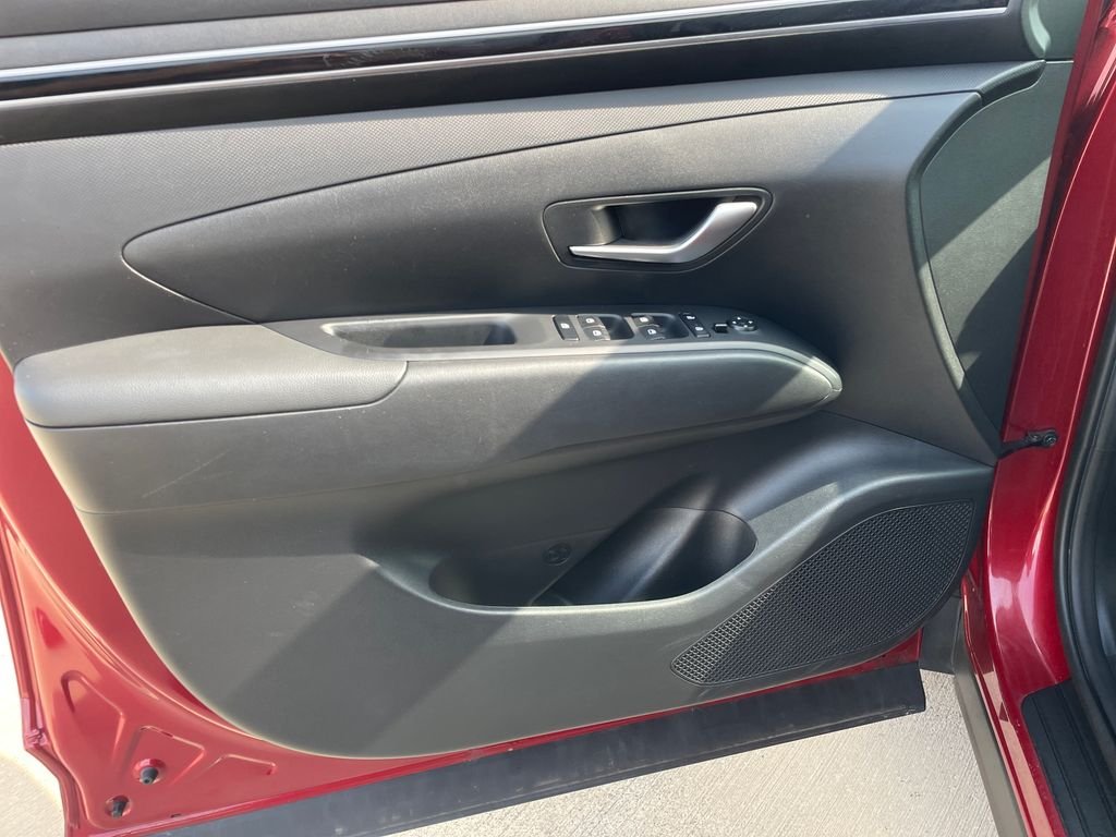 Used 2024 Red Hyundai SE image 21