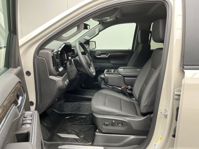 Used 2026 White Sands Chevrolet RST image 3