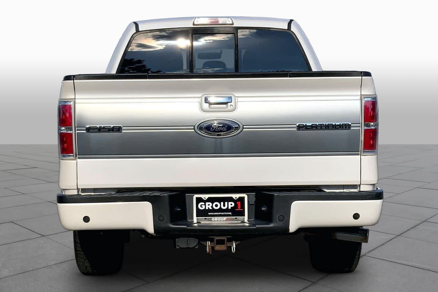 Used 2014 White Platinum Metallic Tri-Coat Ford Platinum image 5