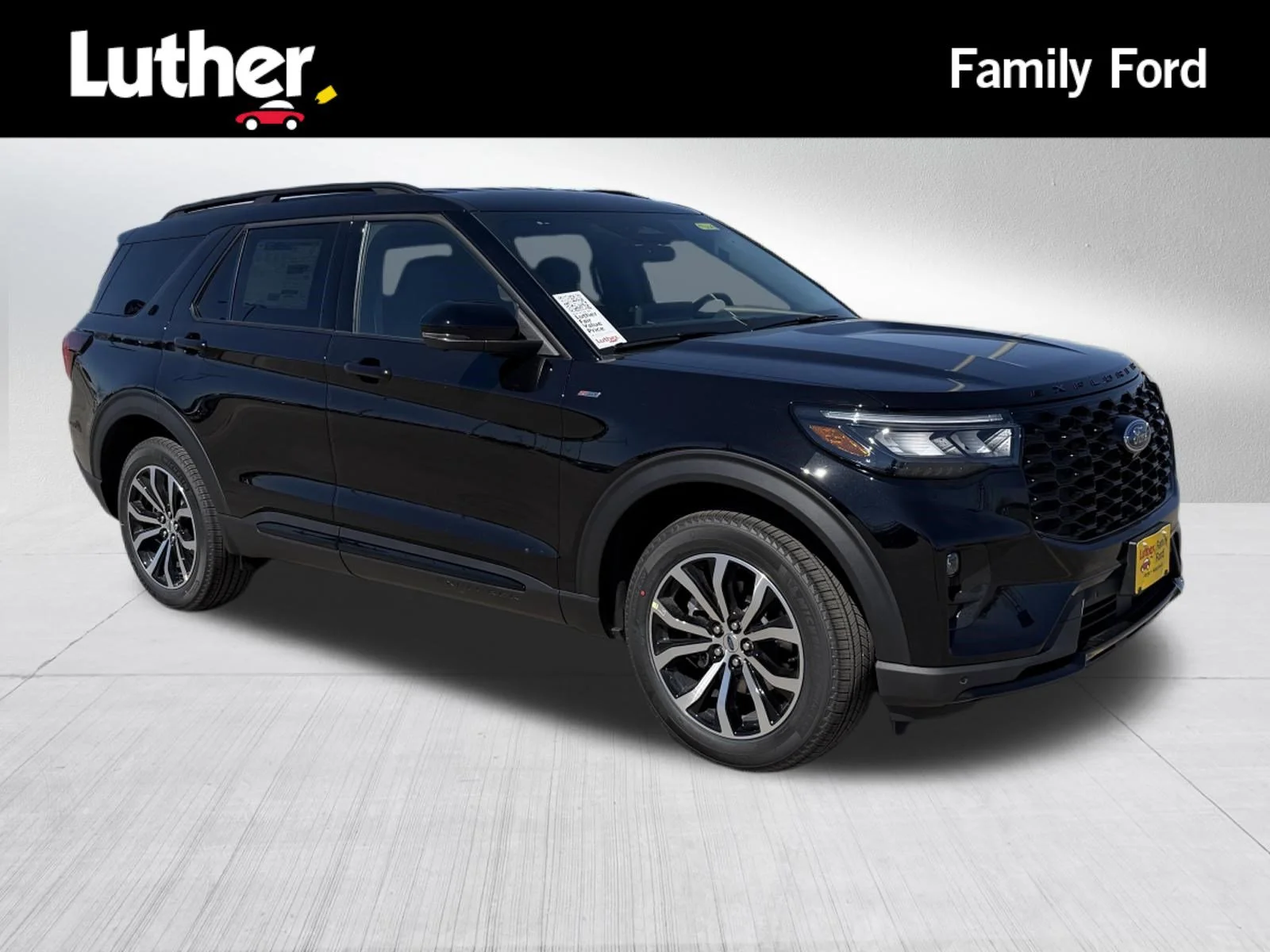 2026 Ford Explorer ST-LINE 4WD's photo