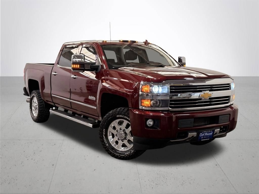 Used 2016 BUTTE RED METALLIC Chevrolet High Country image 6