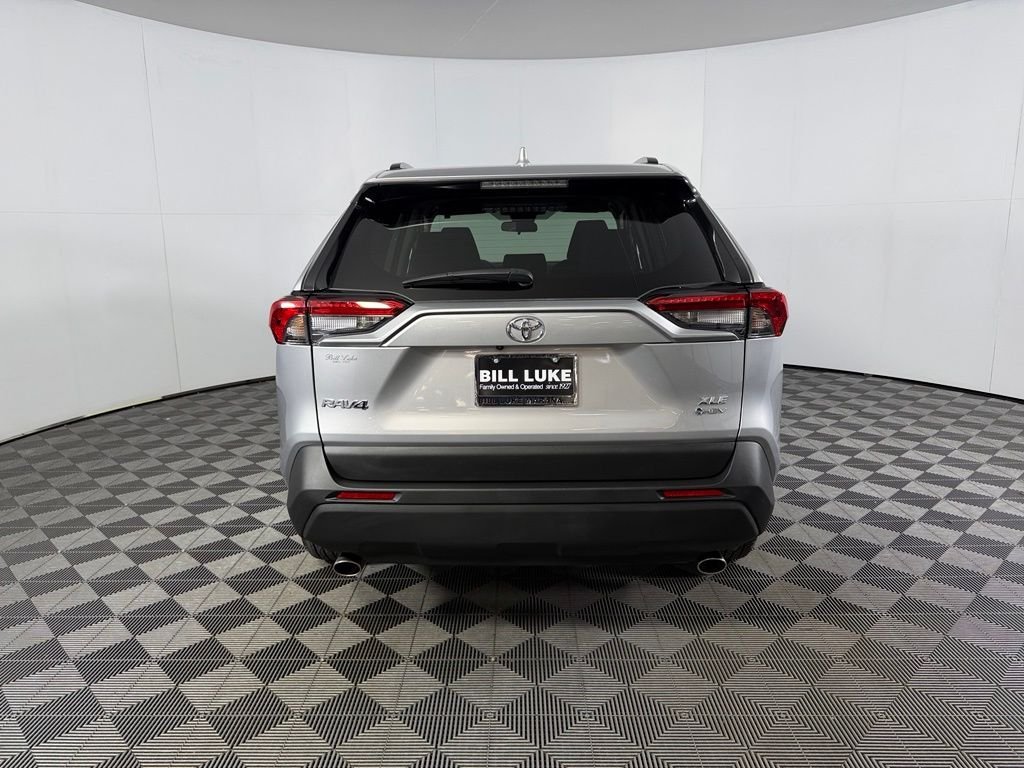 Certified Used 2025 Silver Toyota XLE image 9