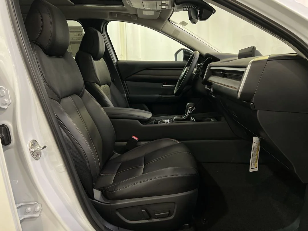 2025 Mazda CX-50 Premium - Photo 15