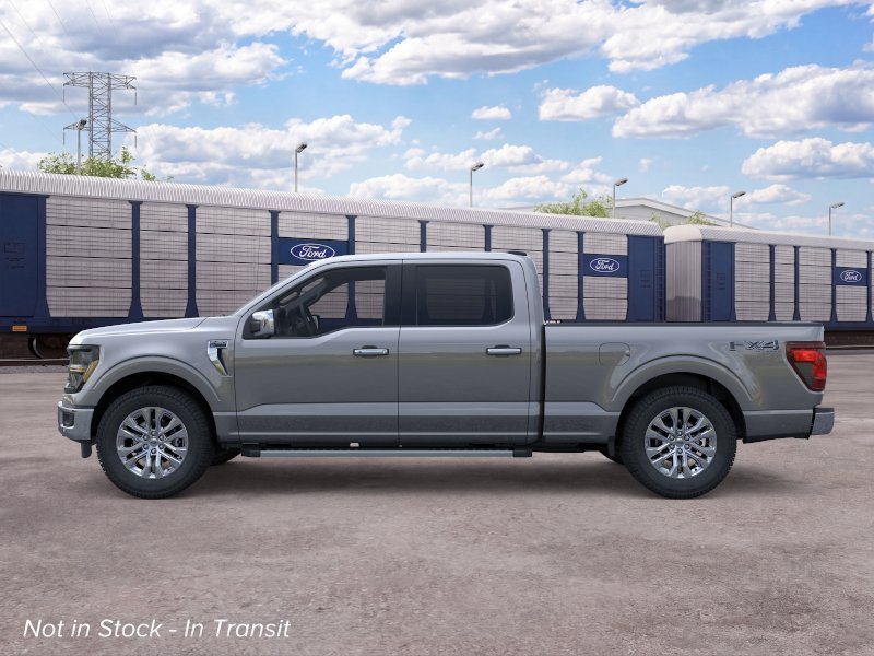 New 2026 Carbonized Gray Metallic Ford XLT image 3