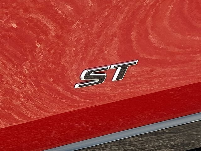 Used 2026 Red Buick Sport Touring image 30