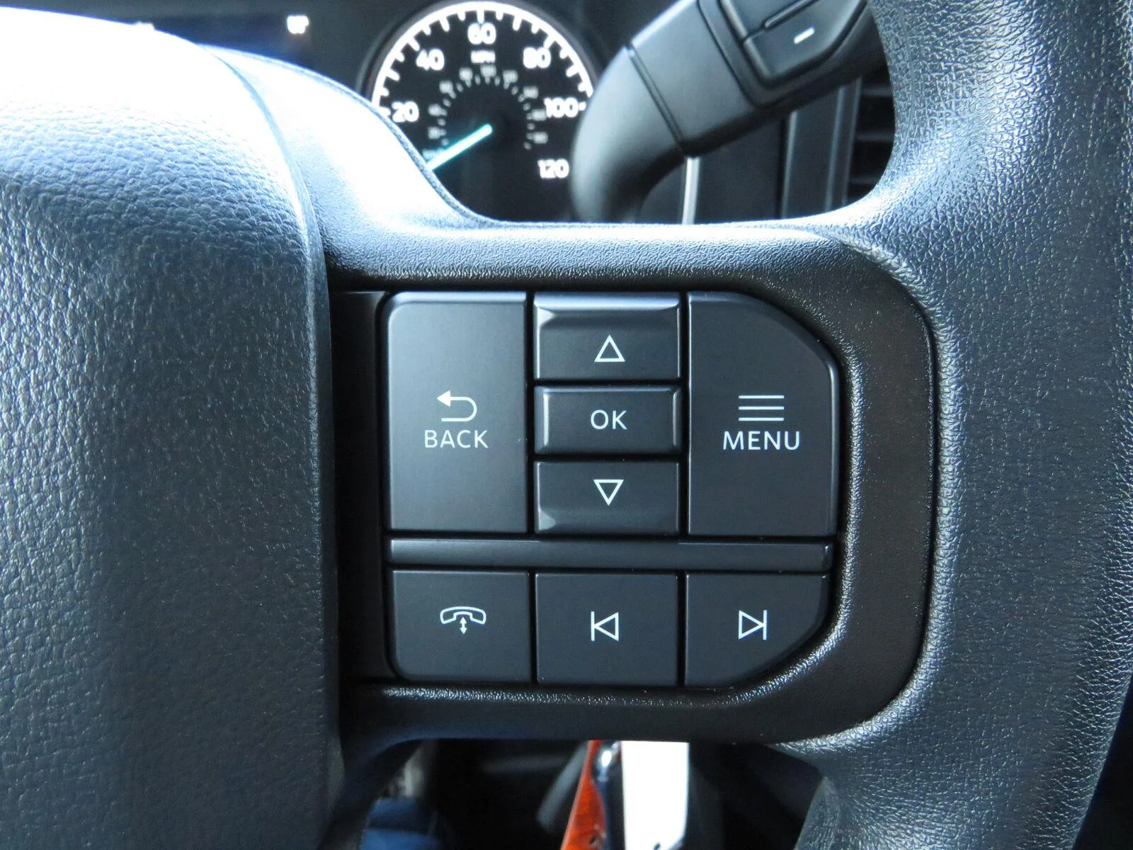 Used 2023  Ford XL image 35