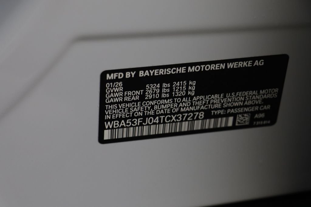 New 2026 Mineral White Metallic BMW 530i xDrive image 25