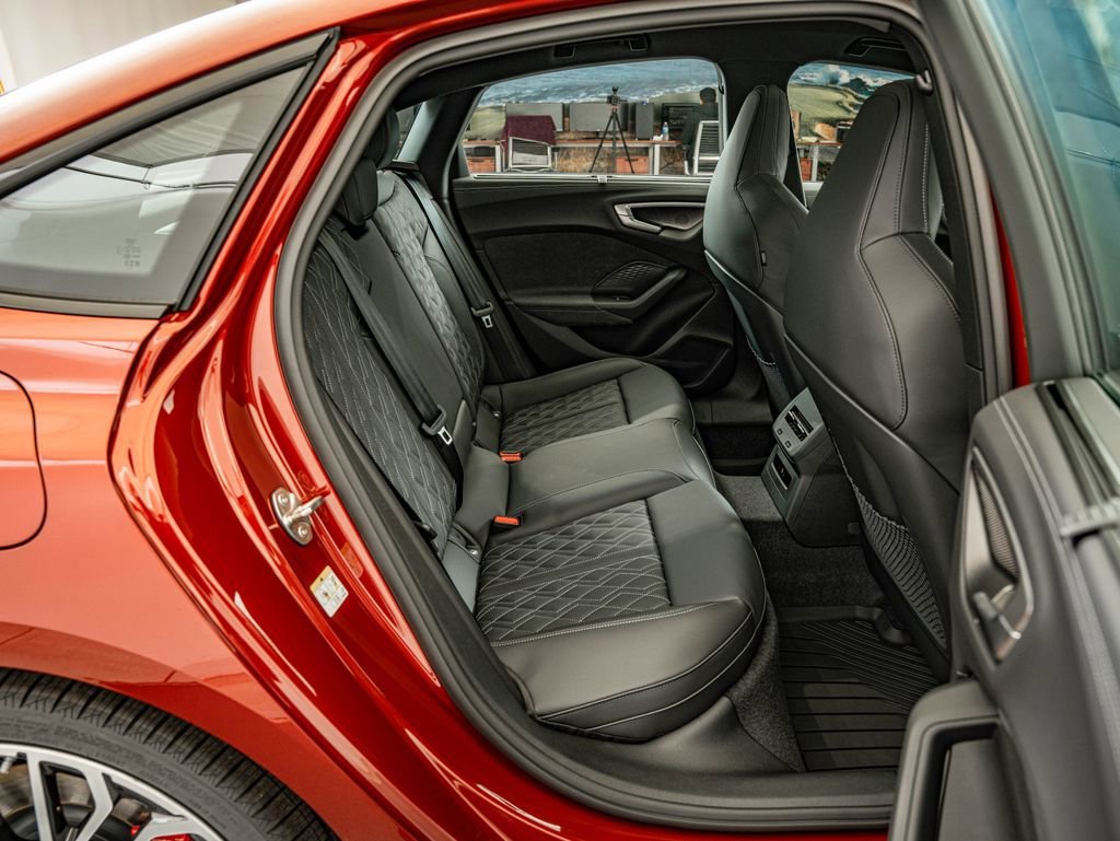 New 2026 Grenadine Red Metallic Audi 3.0T Premium Plus image 33
