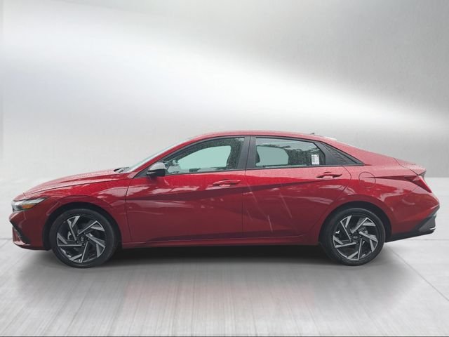 Certified Used 2025 Red Hyundai SEL Sport image 6
