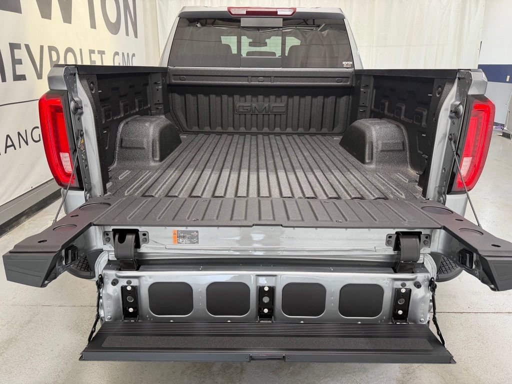 2026 GMC Sierra 1500 SLT - Photo 36