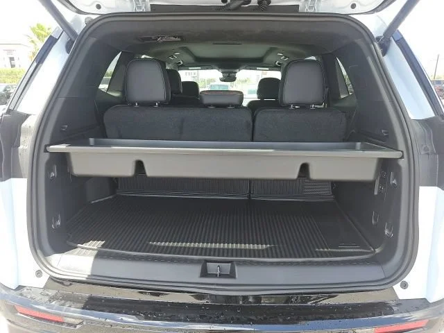 2026 GMC Acadia Denali Ultimate - Photo 7