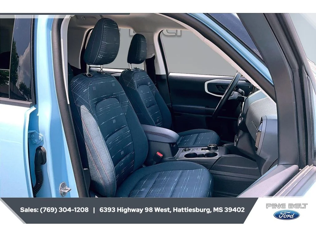 Used 2025 Robins Egg Blue Ford Heritage image 6