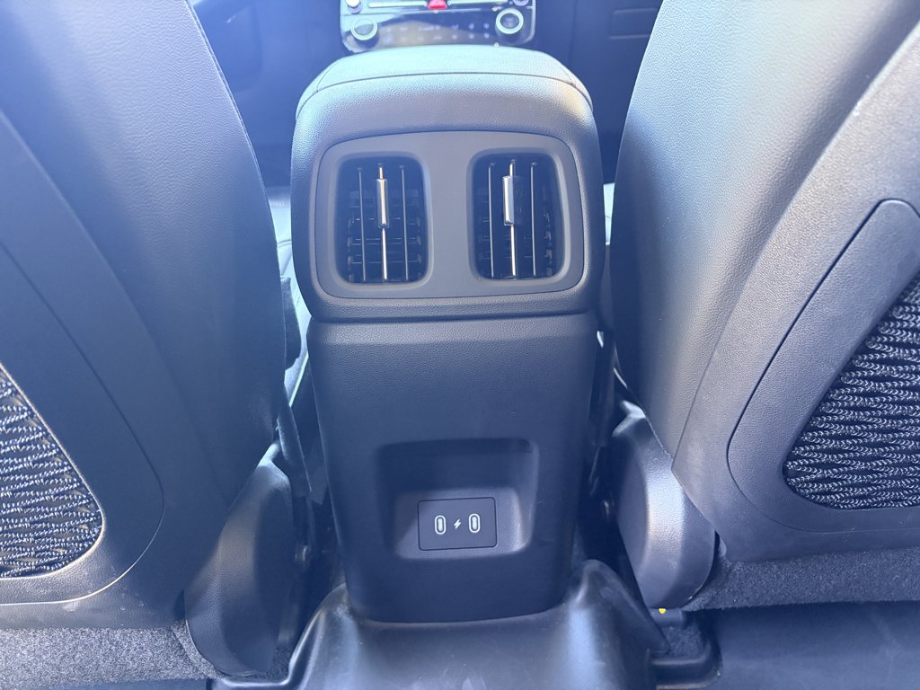 Used 2025 Ultimate Red Hyundai Limited image 27