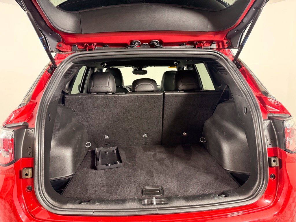Used 2025 Red Jeep Trailhawk image 13