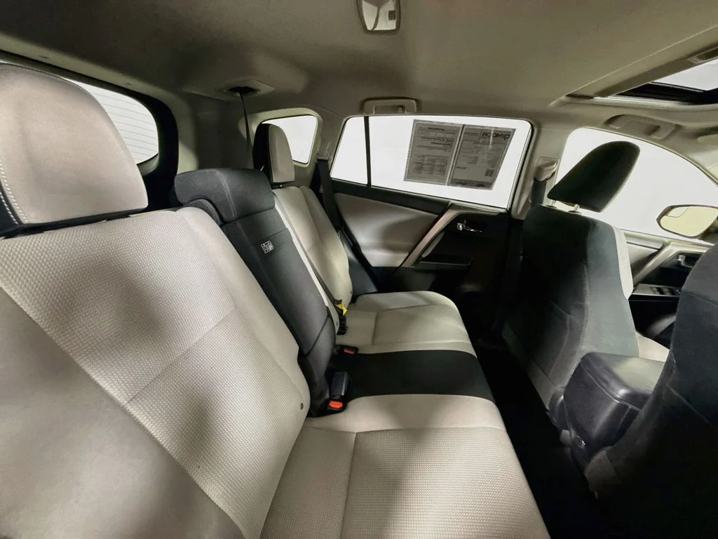 Certified Used 2016 Super White Toyota XLE image 23