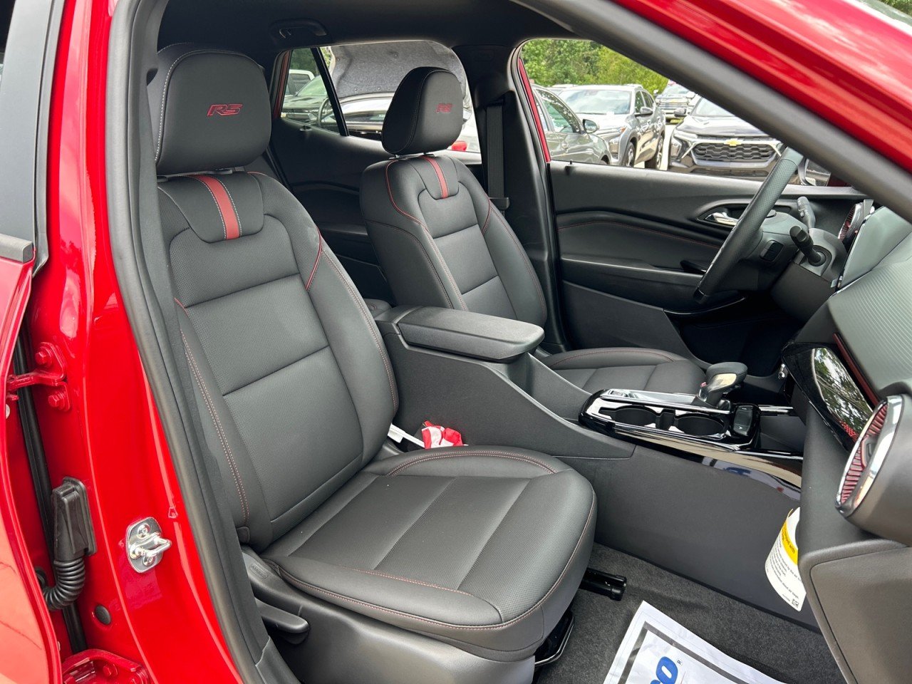 2026 Chevrolet Trax RS - Photo 19
