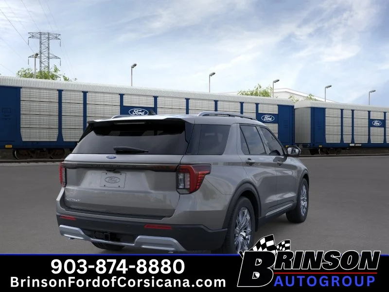 New 2026 Carbonized Gray Metallic Ford Platinum™ image 8