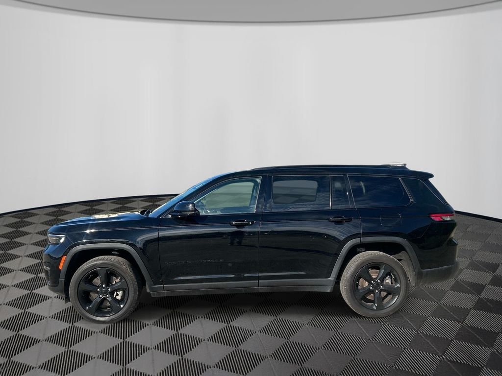 Used 2023 Black Jeep Limited image 2