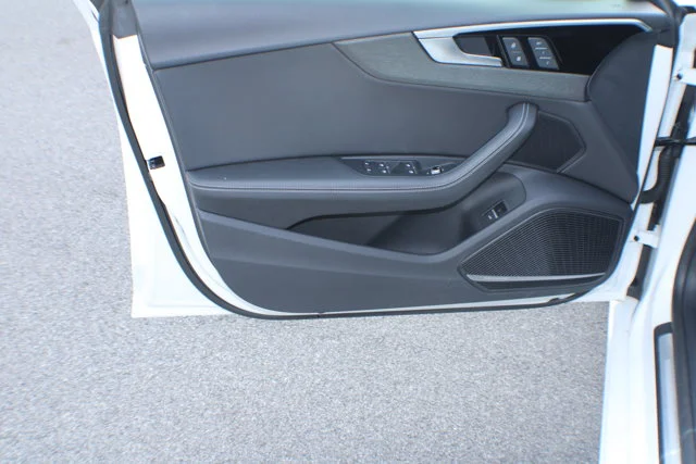Used 2022  Audi Prestige image 6