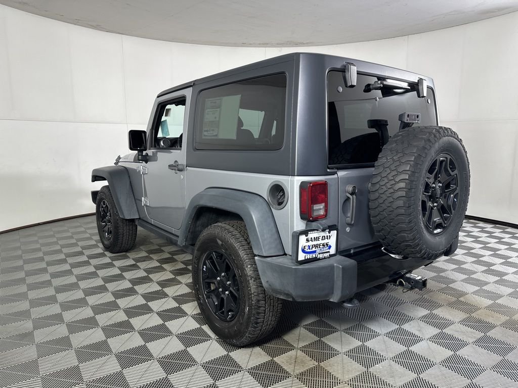 Used 2015 Silver Jeep Willys Wheeler image 10