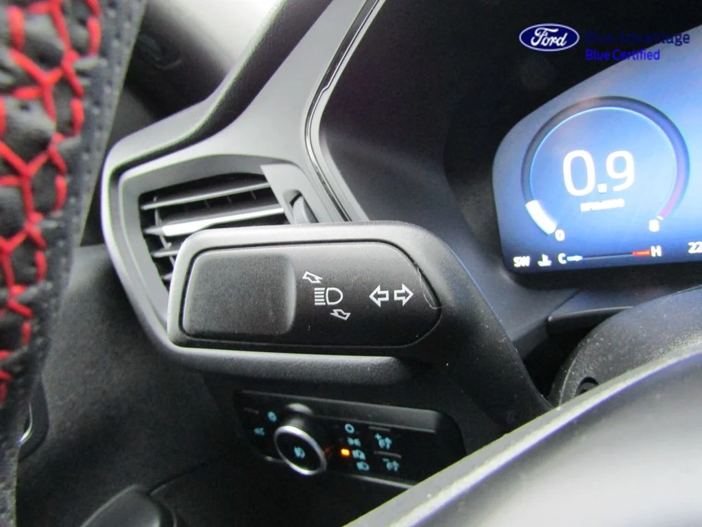 Certified Used 2023 Oxford White Ford ST-Line Select image 32
