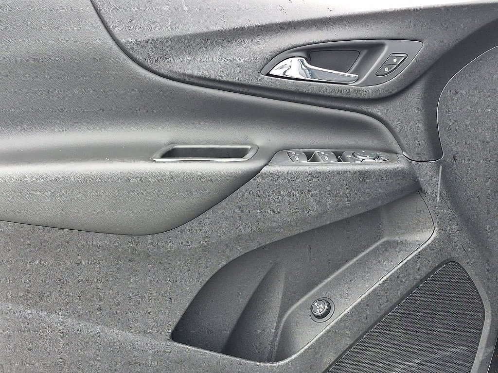 Used 2021 Silver Chevrolet LT image 13