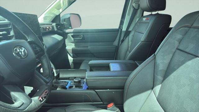 Certified Used 2023 MAGNETIC GRAY MET. Toyota  image 5