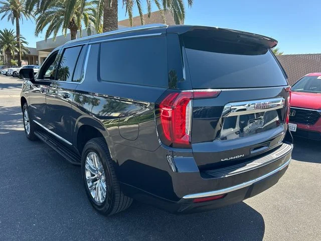 Used 2023 Titanium GMC SLT image 4