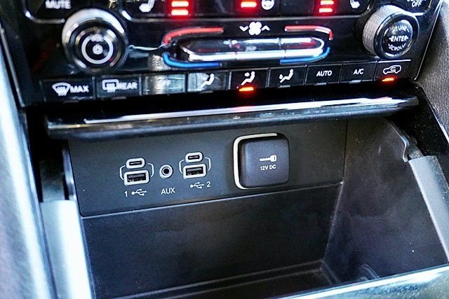 Used 2023 Black Jeep Limited image 28