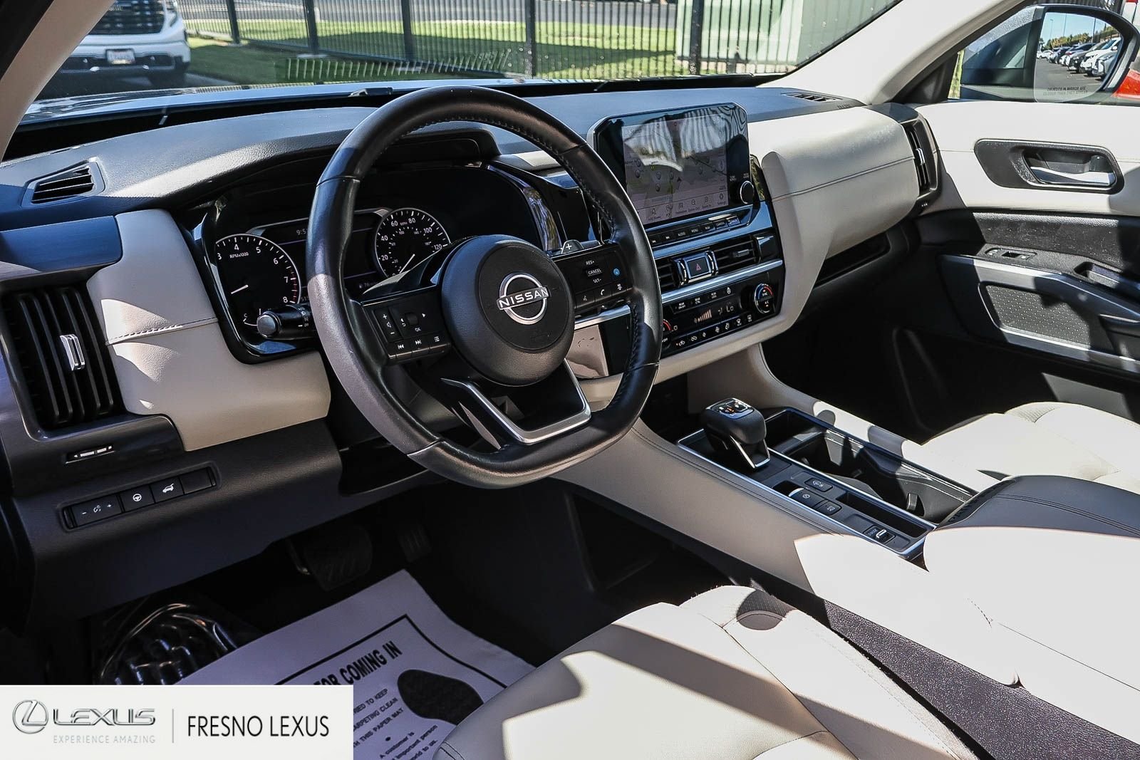 Used 2023 Gray Nissan SL image 19