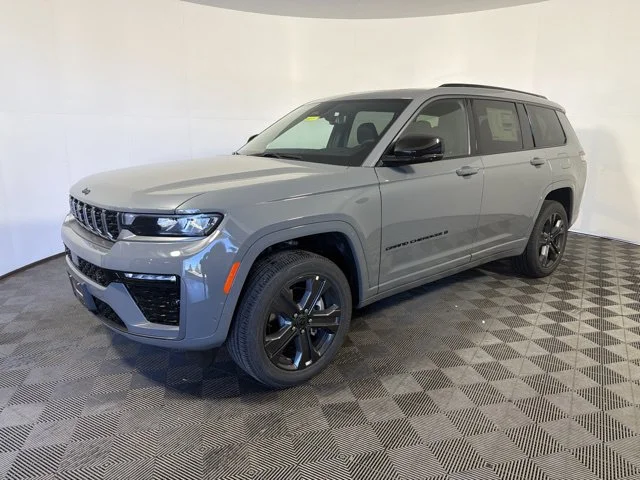 New 2027 Gray Jeep Limited Reserve image 5