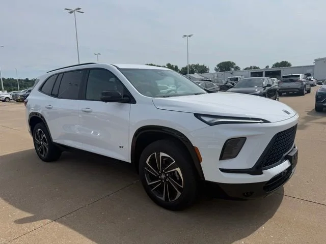 2026 Buick Enclave Sport Touring's photo