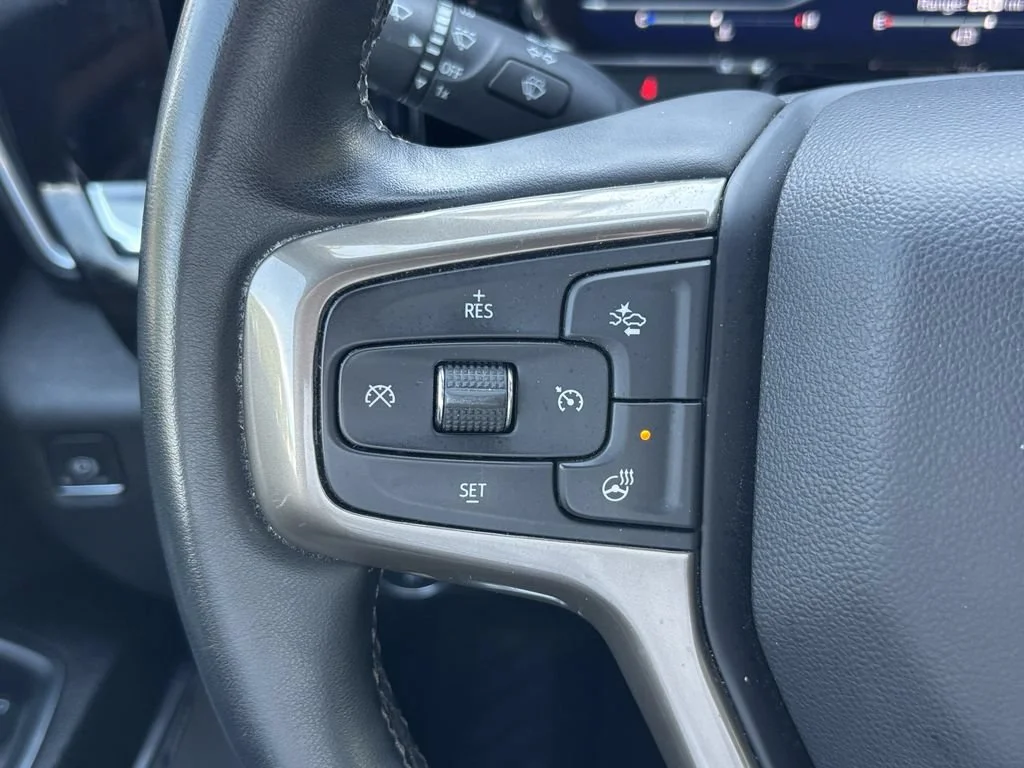 Used 2024 Summit White Chevrolet High Country image 24