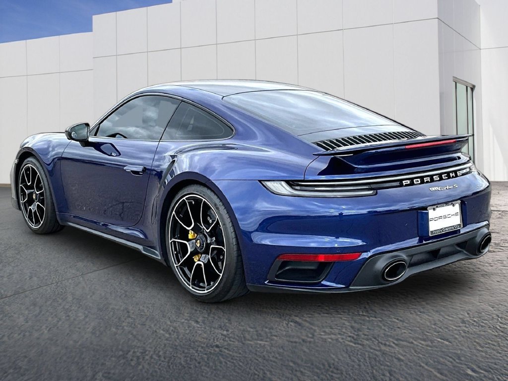 Used 2022  Porsche Turbo image 3