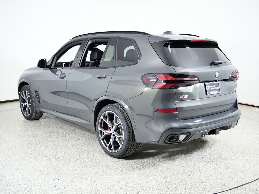 Used 2026 Dravit Grey Metallic BMW xDrive40i image 13