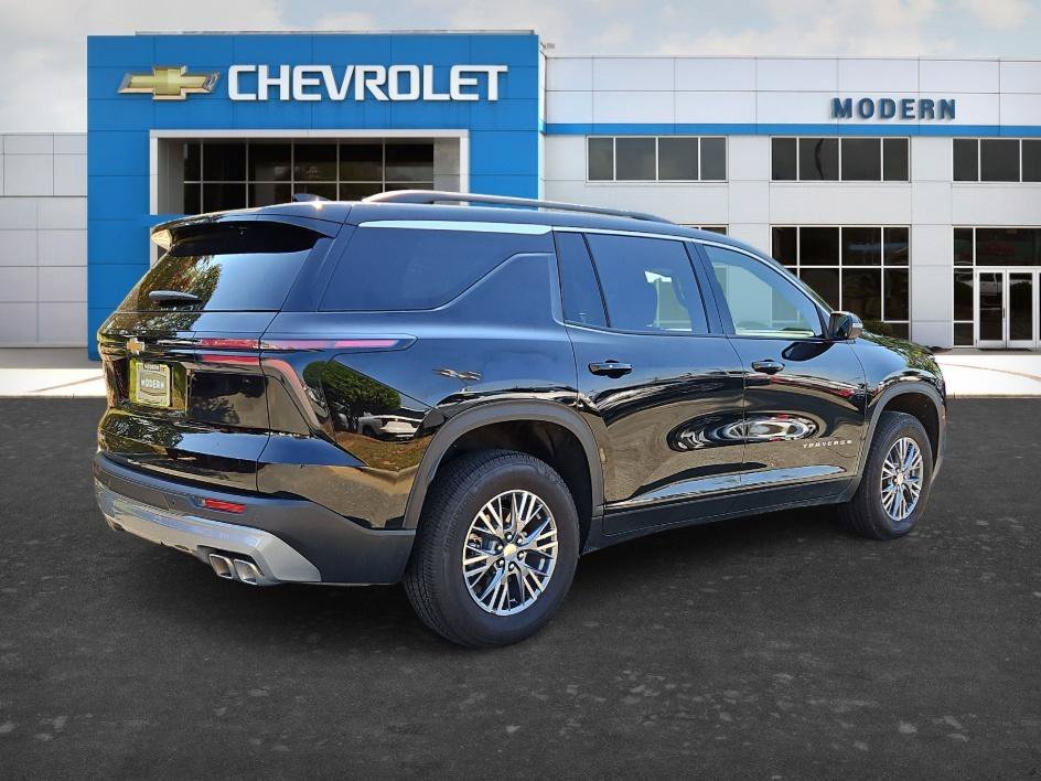 2026 Chevrolet Traverse LT - Photo 5