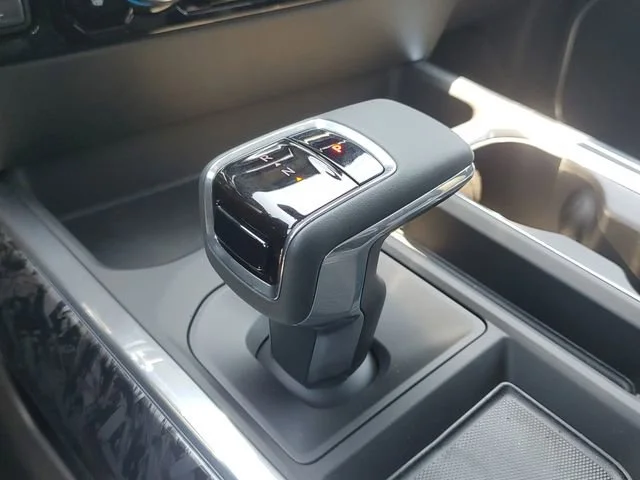 2025 Chevrolet Silverado 1500 RST - Photo 32