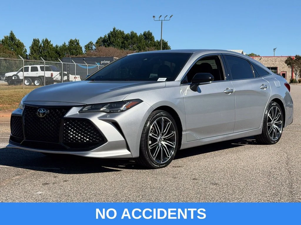 Used 2021 Silver Toyota Touring image 5