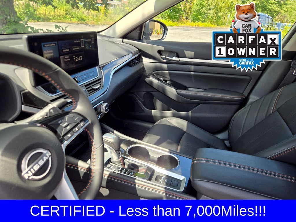 Used 2025 White Nissan 2.5 SR image 22