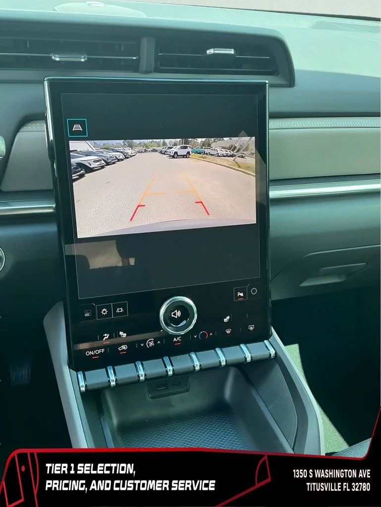 New 2026 Sterling Metallic GMC Elevation image 43