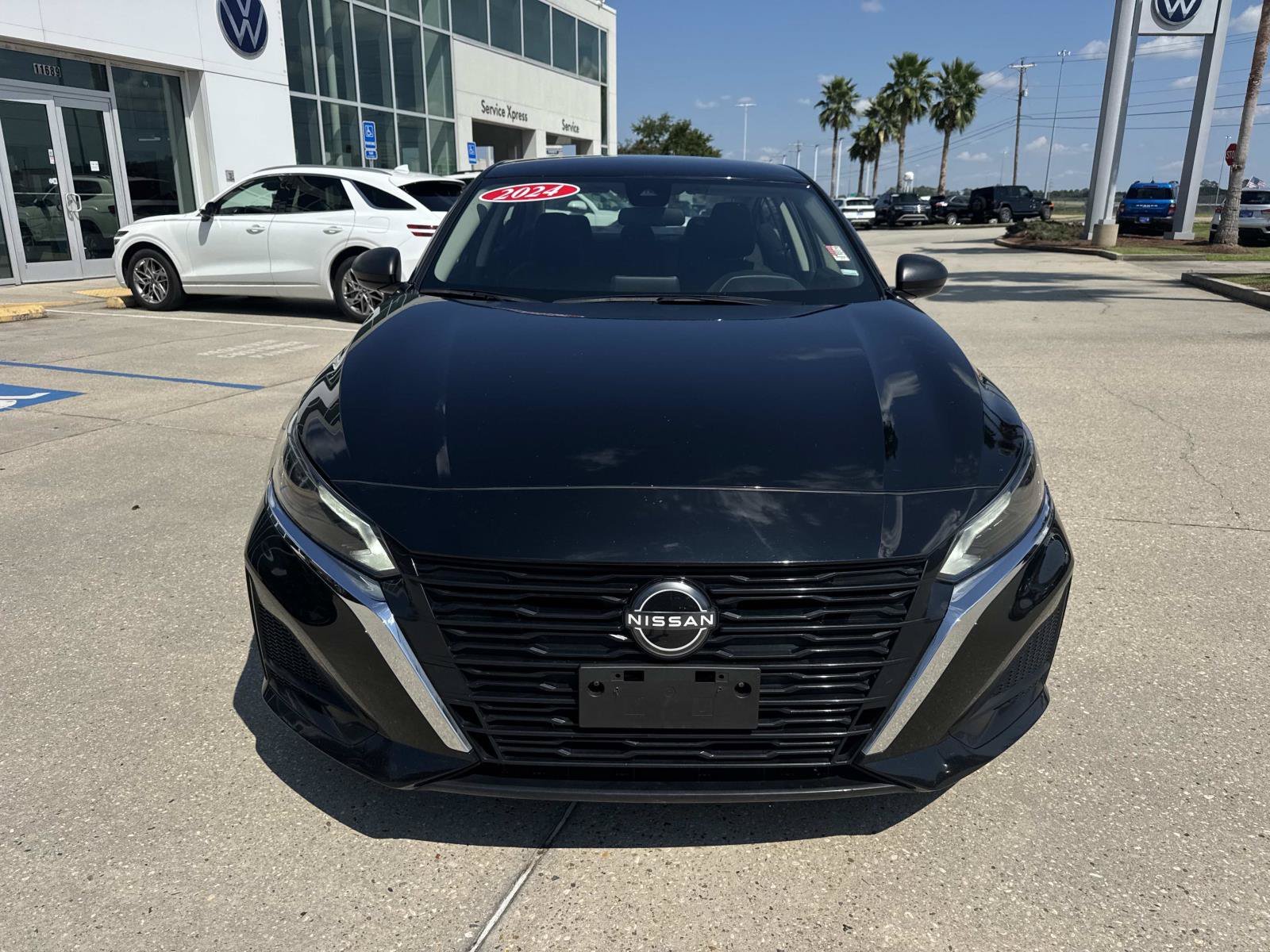 Used 2024 Nissan Altima SV with VIN 1N4BL4DV9RN408936 for sale in D'Iberville, MS