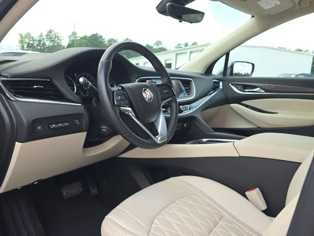 Used 2023 Green Buick Avenir image 27